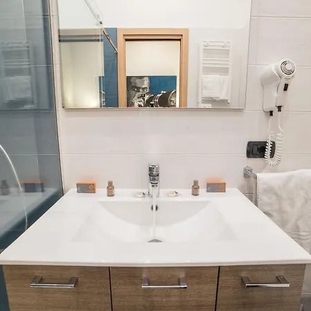 Guest house Chiaia 32 Naples