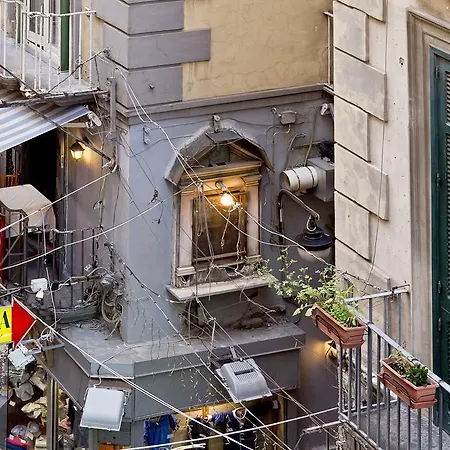 Guest house Chiaia 32 Naples