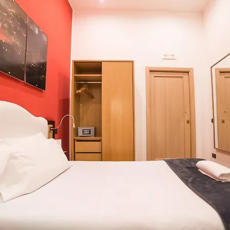 게스트하우스 Chiaia 32 4*