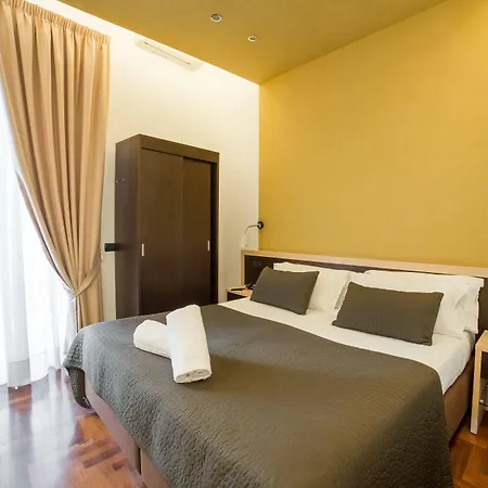 Chiaia 32 Penzion Neapol