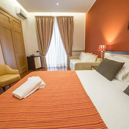 Chiaia 32 Penzion Neapol